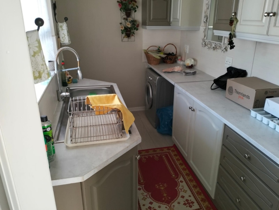 4 Bedroom Property for Sale in Hartenbos Central Western Cape